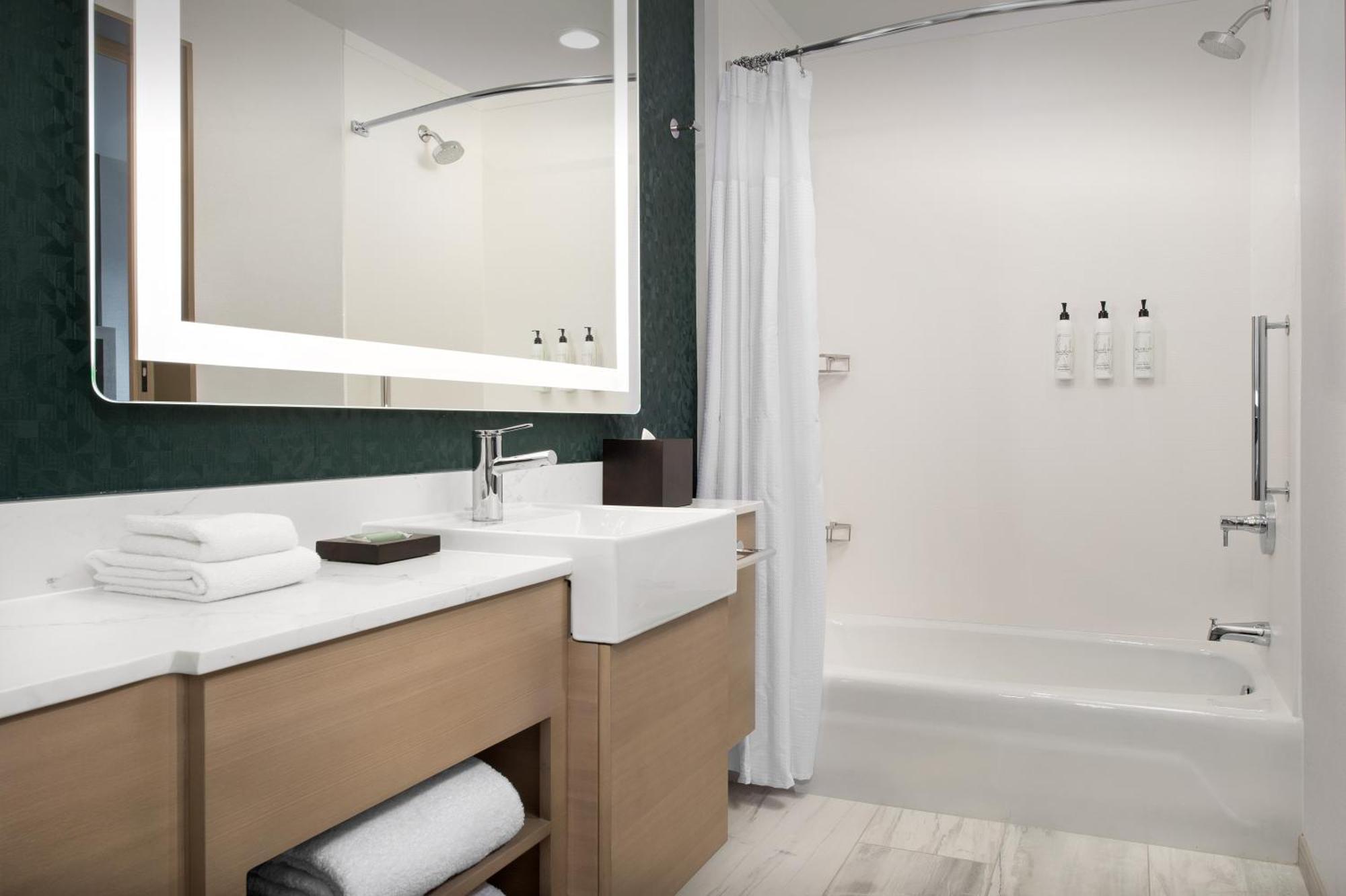 Springhill Suites By Marriott Sandpoint Exterior foto